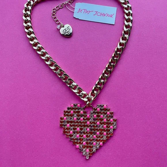 NWT Betsey Johnson Heart Necklace - Pink & Red Rhinestone Heart Thick Go… - Picture 10 of 12